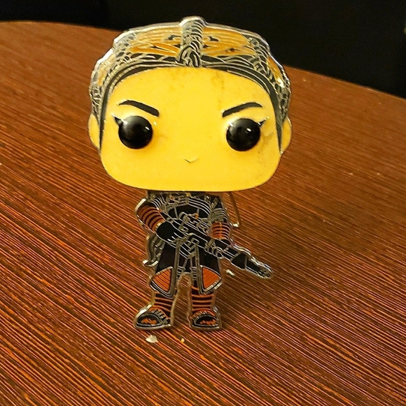 Funko Pop Pin Star Wars Mandalorian FENNEC SHAND SE 4 Inch Enamel Pin - Picture 3 of 6